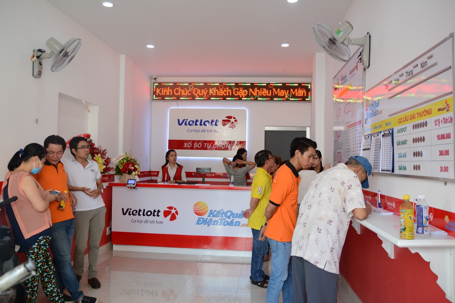 Vietlott Minh Chính – Địa chỉ mua vé số điện toán uy tín và hợp pháp